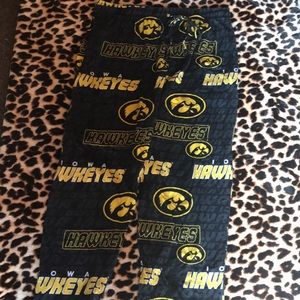 Men's Iowa Hawkeye lounge pants size medium